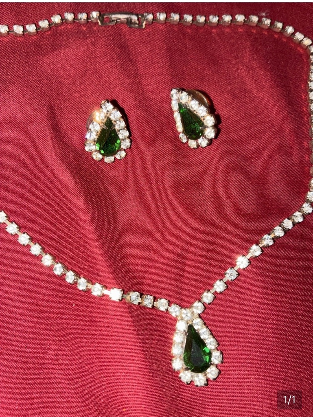 Emerald Teardrop Crystal Necklace & Earring Set